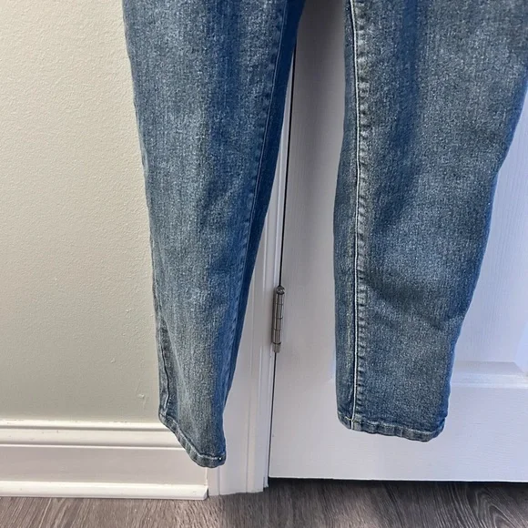 VENUS Blue Denim Ankle & Cropped Jeans - Picture 2 of 7